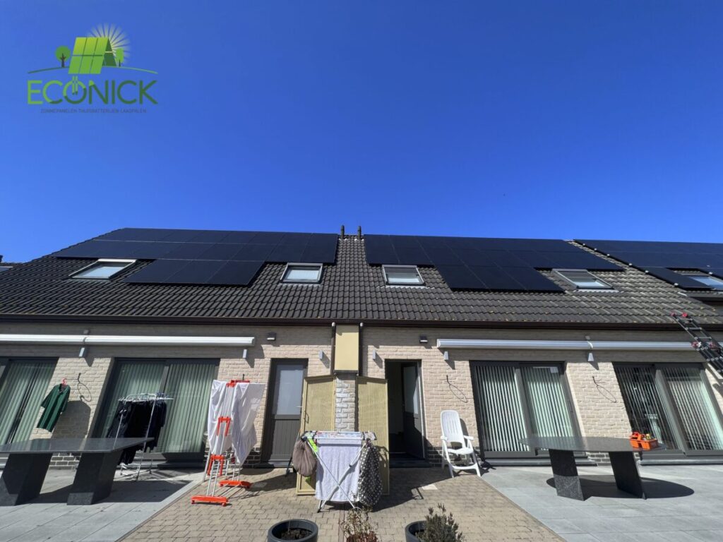 Duo zonnepaneel installatie Adinkerke